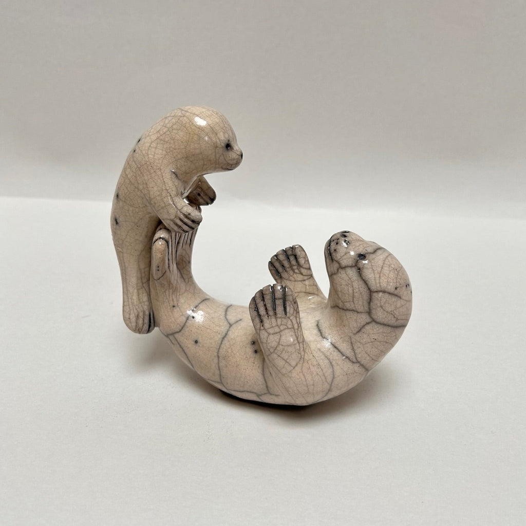 Frederique Delcourt phoque portant son petit