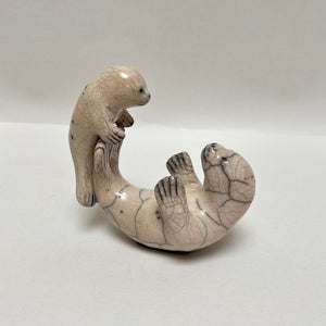 Frederique Delcourt phoque portant son petit